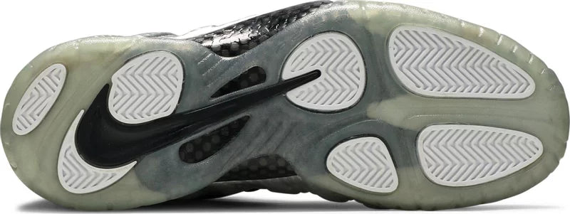 Nike Air Foamposite Pro Silver Surfer