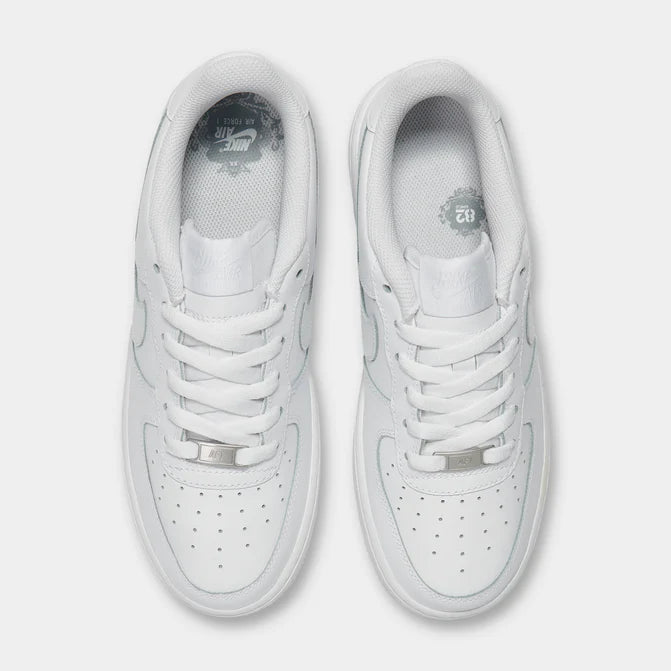 White Air Force 1 LE