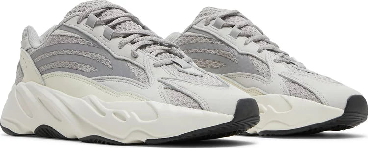 adidas Yeezy Boost 700 V2 Static 2018/2022