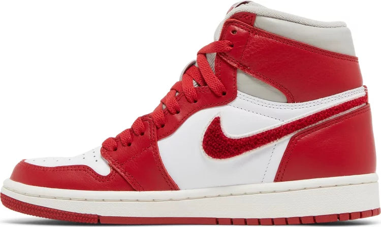 Women's Jordan 1 Retro High OG Varsity Red