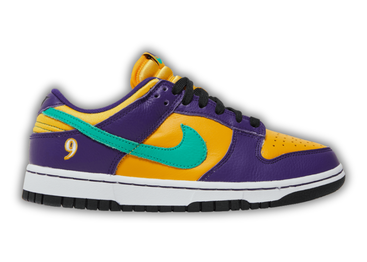 Women's Nike Dunk Low LX Lisa Leslie %