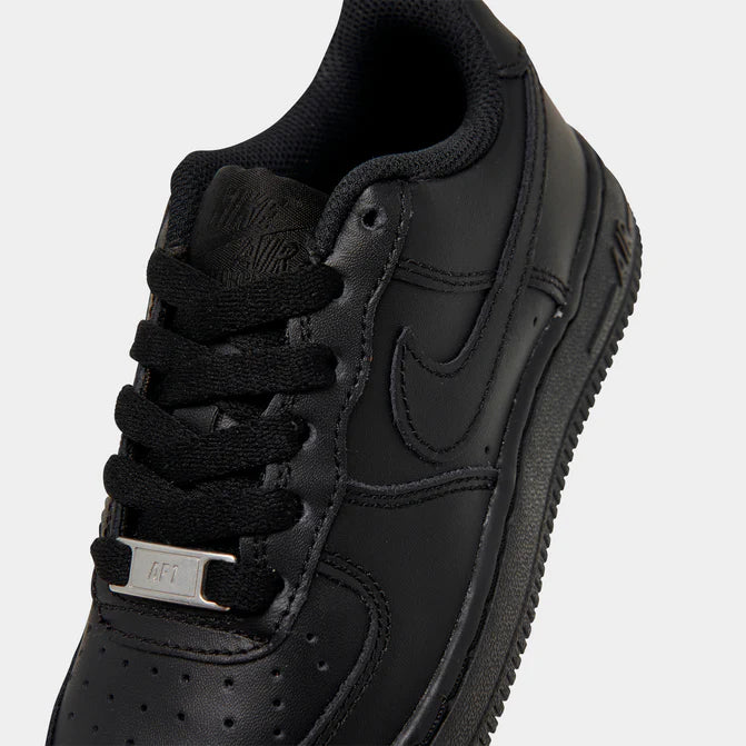 Black Air Force 1 LE