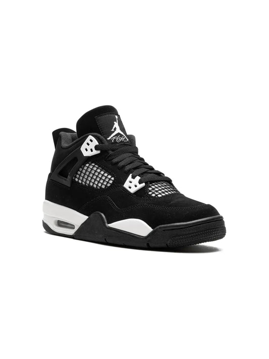 Jordan 4 ‘White Thunder’