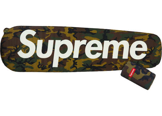 Supreme Sea to Summit Self Inflating Sleeping Mat Woodland Camo